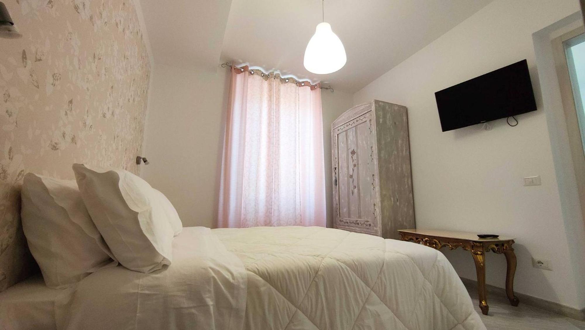 Ardea Bed & Breakfast โตเล็นติโน ภายนอก รูปภาพ